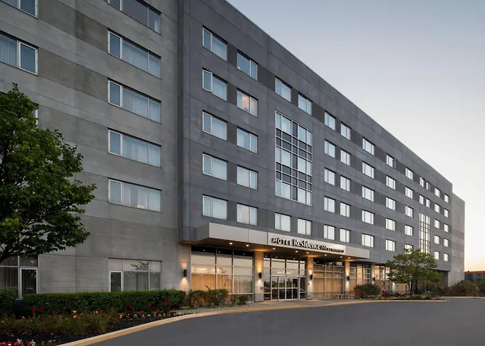 Residence Inn By Marriott Montreal Airport